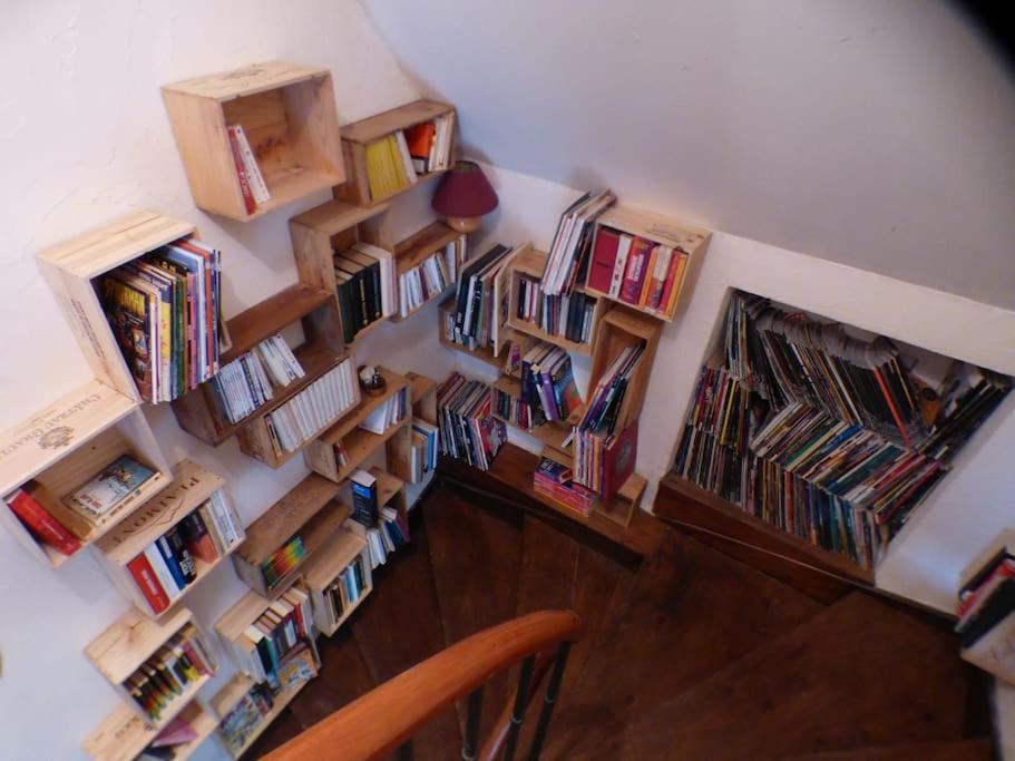 Maison Familiale Pour 8 Saint-Aventin Bagian luar foto